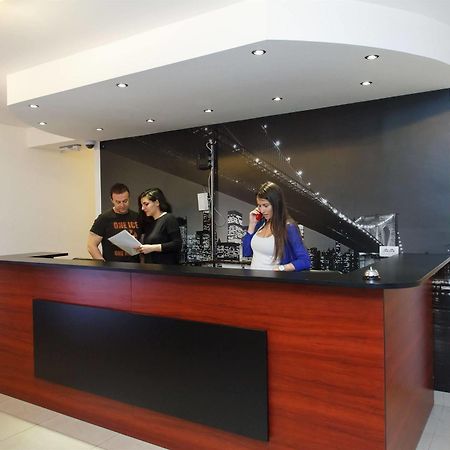 Downtown Apart Hotel Bane ベオグラード エクステリア 写真