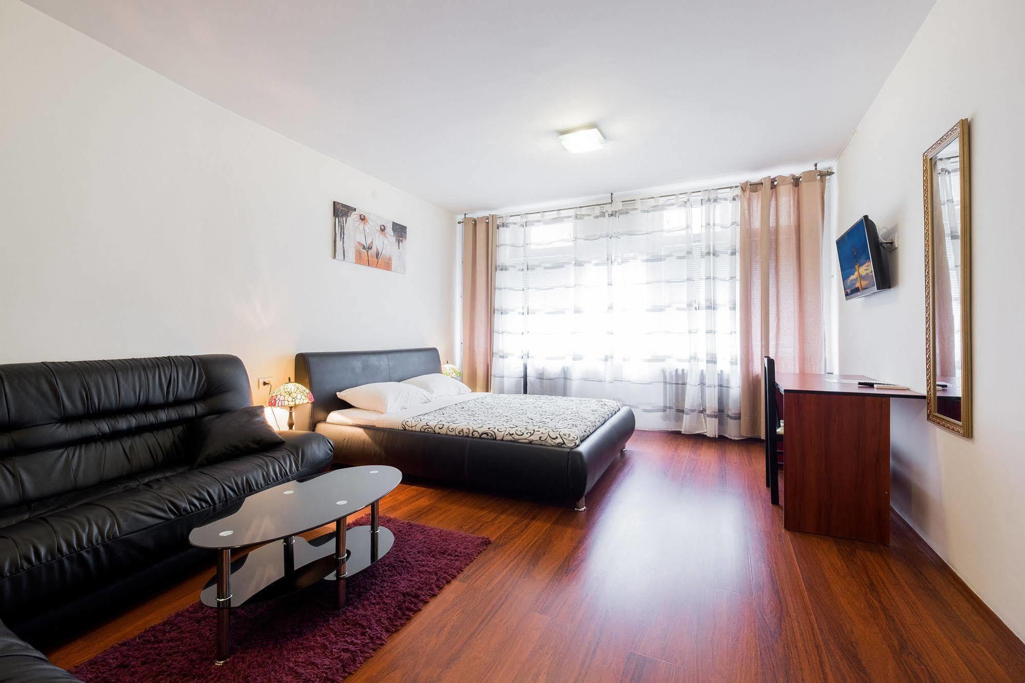 Downtown Apart Hotel Bane ベオグラード エクステリア 写真